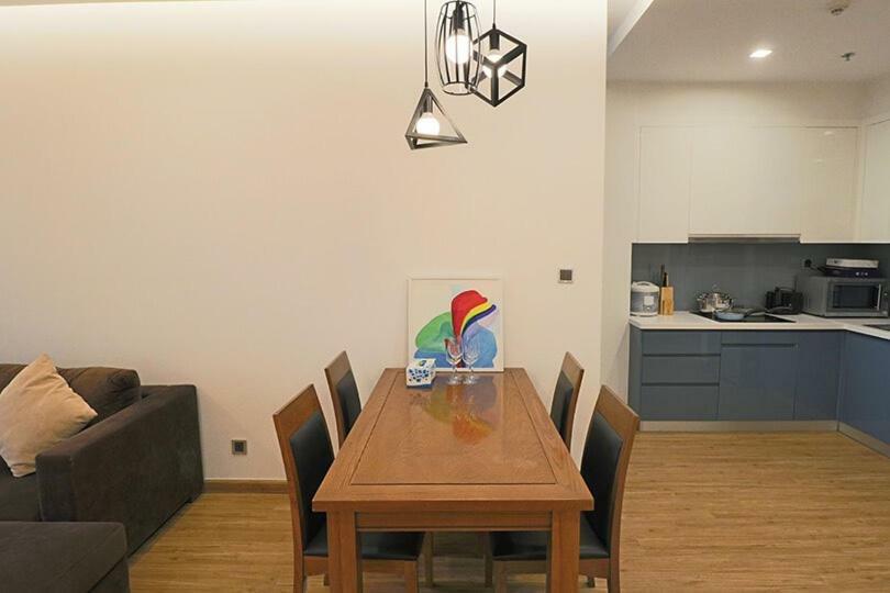 Vinhomes Metropolis Luxury Apartment 2 Br Hanoi Exterior photo